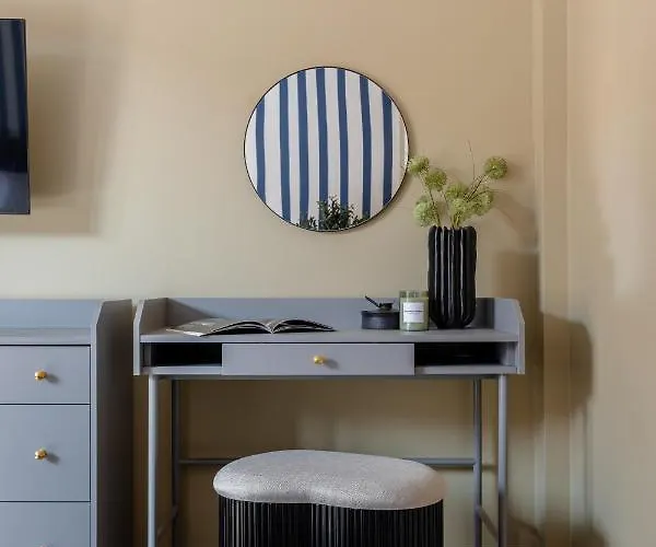 Apartman Holt - Dolce In Napoli Bukarest