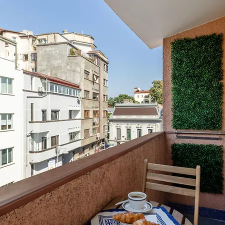 Holt - Dolce In Napoli Апартаменты *