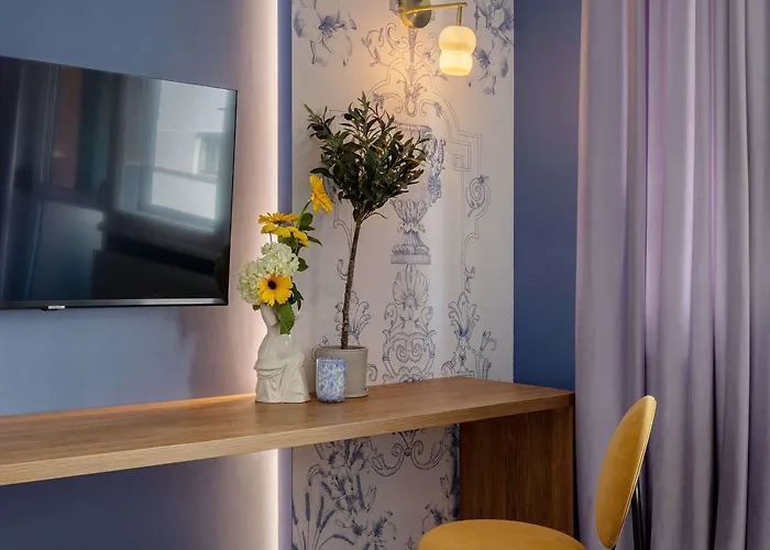 Holt - Dolce In Napoli